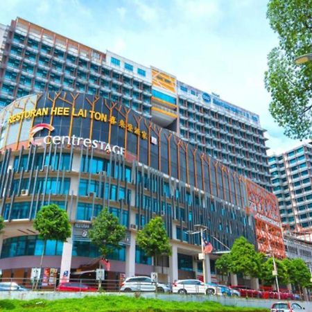 Hotel Centrestage Petaling Jaya By Perfect Host Esterno foto